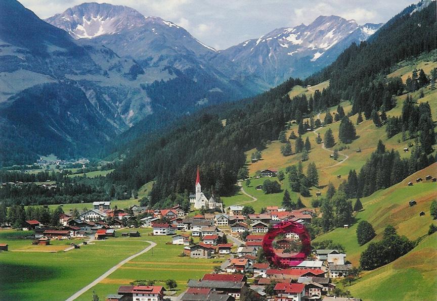 Gästehaus Alpenruh Holzgau Exterior foto